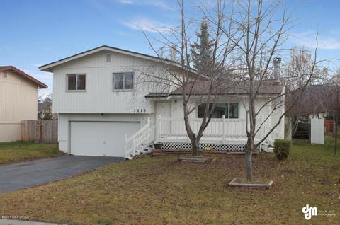 7113 E Henderson Loop, Anchorage, AK 99507 photo 1