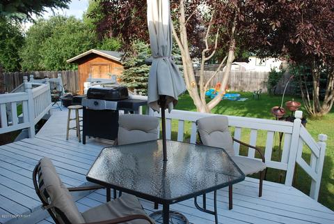 7113 E Henderson Loop, Anchorage, AK 99507 photo 3