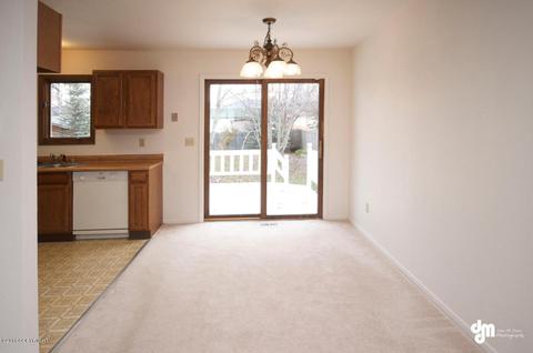 7113 E Henderson Loop, Anchorage, AK 99507 photo 6