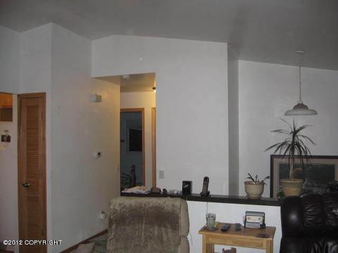 2821 Wiley Post Ave, Anchorage, AK 99517 photo 8
