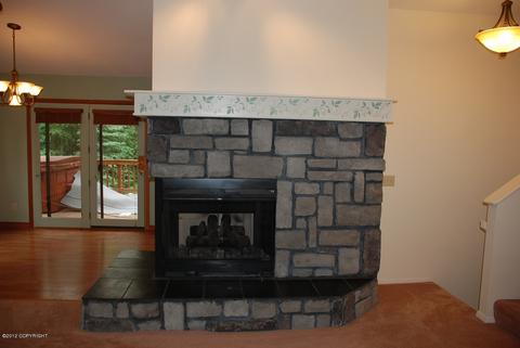 21705 Sheltering Spruce Loop, Chugiak, AK 99567 photo 4