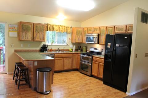 7401 Waterfall Dr, Eagle River, AK 99577 photo 3