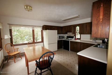 10235 Willis Dr, Eagle River, AK 99577 photo 4