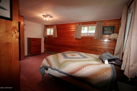10235 Willis Dr, Eagle River, AK 99577 photo 17