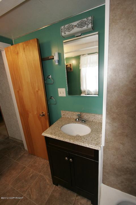 10235 Willis Dr, Eagle River, AK 99577 photo 8