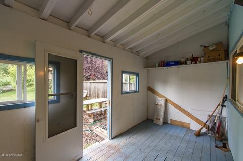 1121 E 17th Ave, Anchorage, AK 99501 photo 7