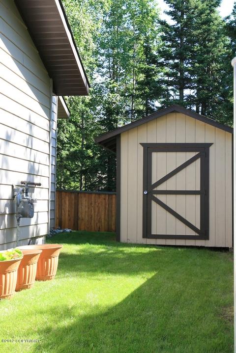 18532 Talarik Dr, Eagle River, AK 99577 photo 8