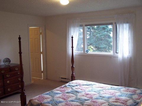 18600 Roads End Cir, Eagle River, AK 99577 photo 3