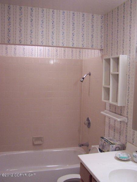 18600 Roads End Cir, Eagle River, AK 99577 photo 12
