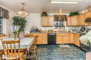 5711 W Raspberry Loop, Wasilla, AK 99654 photo 7