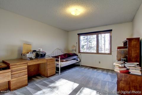 3341 Wiley Post Loop, Anchorage, AK 99517 photo 11