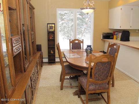 6900 Round Tree Cir, Anchorage, AK 99507 photo 6