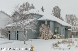 8101 Berry Patch Dr, Anchorage, AK 99502 photo 1