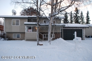 7210 E 22nd Ave, Anchorage, AK 99504 photo 1