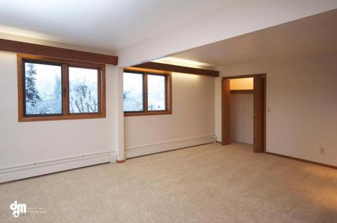 12027 Dee Ln, Eagle River, AK 99577 photo 8