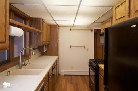 12027 Dee Ln, Eagle River, AK 99577 photo 10