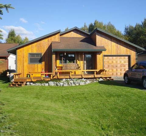 7141 Beaumont Cir, Anchorage, AK 99502 photo 1