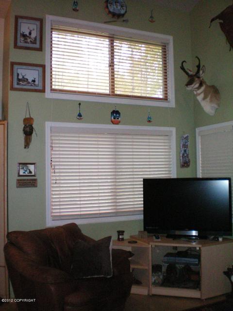 22706 Sampson Dr, Chugiak, AK 99567 photo 4