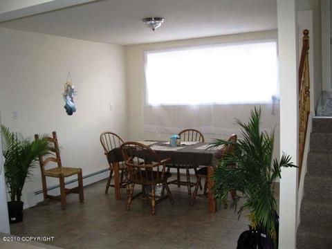 5800 Radcliff Dr, Anchorage, AK 99504 photo 4