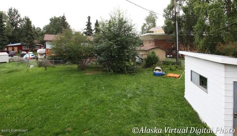 5800 Radcliff Dr, Anchorage, AK 99504 photo 9