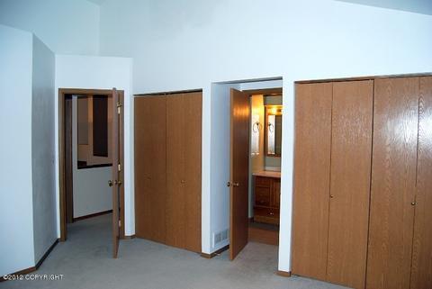 9301 Hall Cir, Eagle River, AK 99577 photo 9