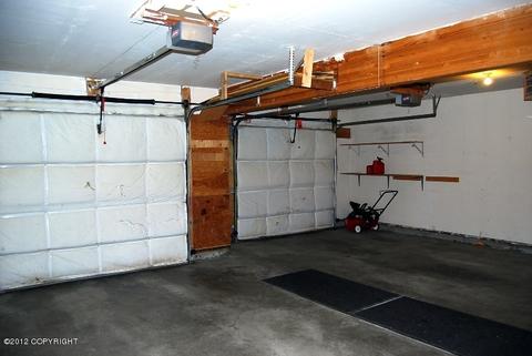 9301 Hall Cir, Eagle River, AK 99577 photo 2