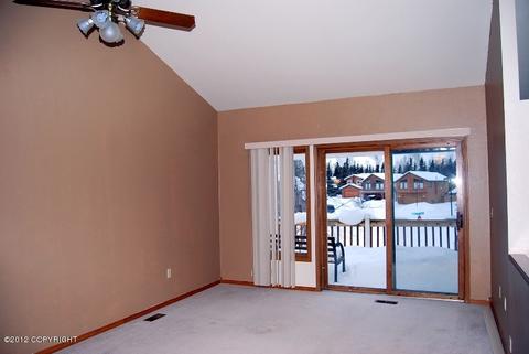 9301 Hall Cir, Eagle River, AK 99577 photo 6