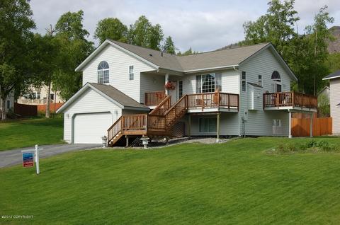 19745 Revilla Cir, Eagle River, AK 99577 photo 1