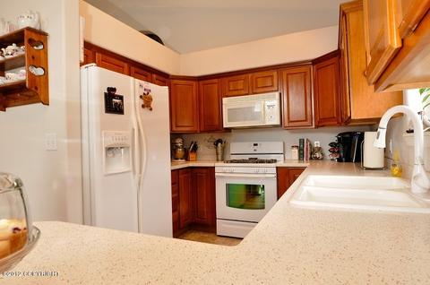 19745 Revilla Cir, Eagle River, AK 99577 photo 7