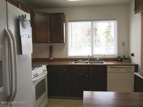 372 Park St, Anchorage, AK 99508 photo 11