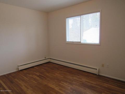 372 Park St, Anchorage, AK 99508 photo 15