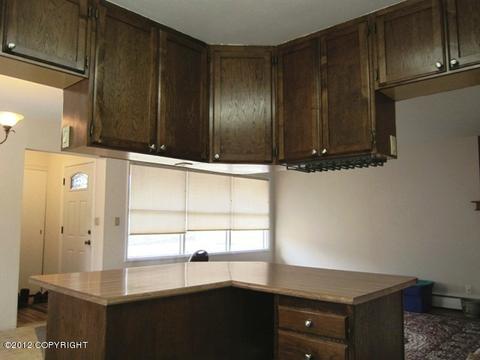 372 Park St, Anchorage, AK 99508 photo 12
