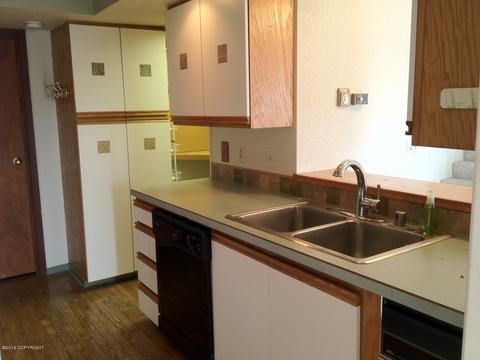 2140 Dawnlight Ct, Anchorage, AK 99501 photo 11