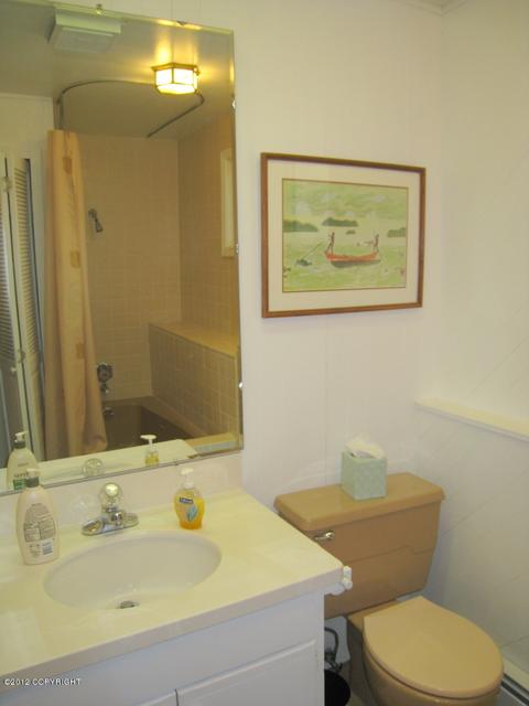 6321 Regent Dr, Anchorage, AK 99504 photo 7