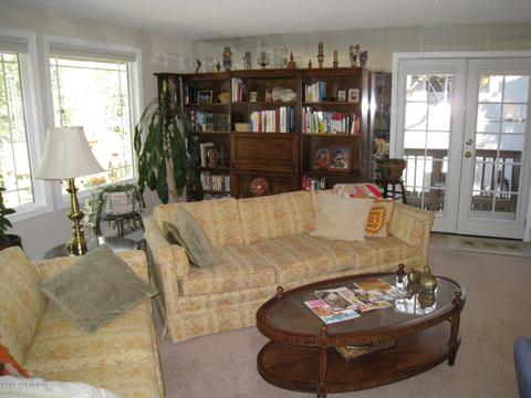 6321 Regent Dr, Anchorage, AK 99504 photo 3