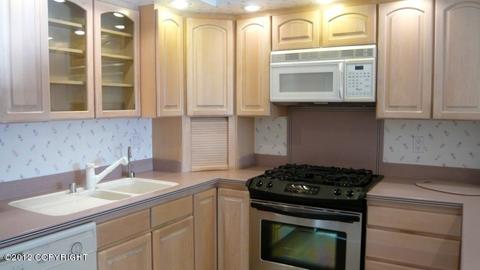 7884 Highlander Dr, Anchorage, AK 99518 photo 10