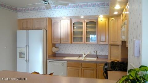 7884 Highlander Dr, Anchorage, AK 99518 photo 8