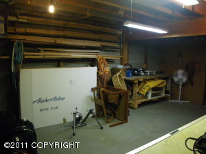 125 E Cook Ave, Anchorage, AK 99501 photo 11