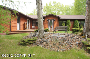 22307 Davidson Dr, Chugiak, AK 99567 photo 2