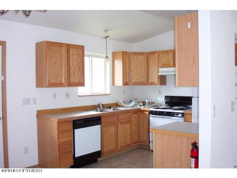 8036 E 6th Ave, Anchorage, AK 99504 photo 4