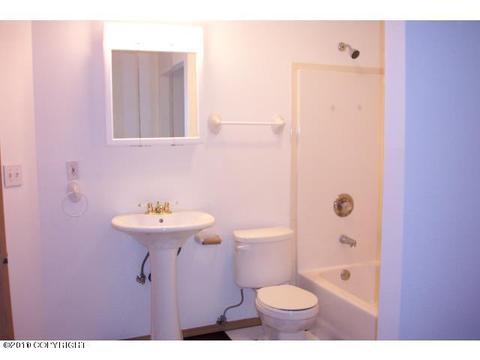 8036 E 6th Ave, Anchorage, AK 99504 photo 8