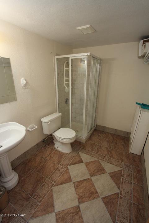 4040 Winchester Loop, Anchorage, AK 99507 photo 9