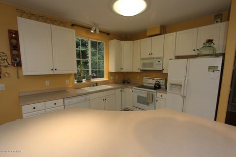4040 Winchester Loop, Anchorage, AK 99507 photo 4