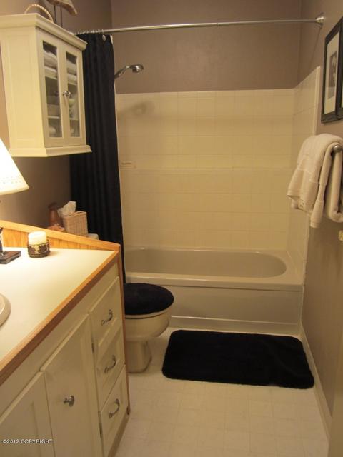 20707 Lucas Ave, Eagle River, AK 99577 photo 10