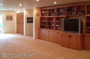 5039 Randi Ct, Eagle River, AK 99577 photo 6