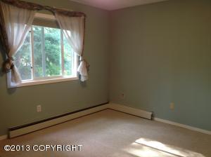 8311 Ressurrection Dr, Anchorage, AK 99504 photo 8