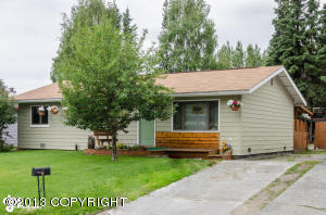 6123 E 21st Ave, Anchorage, AK 99504 photo 1