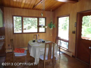 16924 Foothill Ave, Eagle River, AK 99577 photo 5