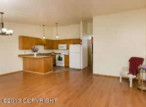 3161 Travis Ln, Anchorage, AK 99507 photo 2