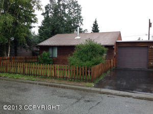 5805 Perry Dr, Anchorage, AK 99504 photo 1